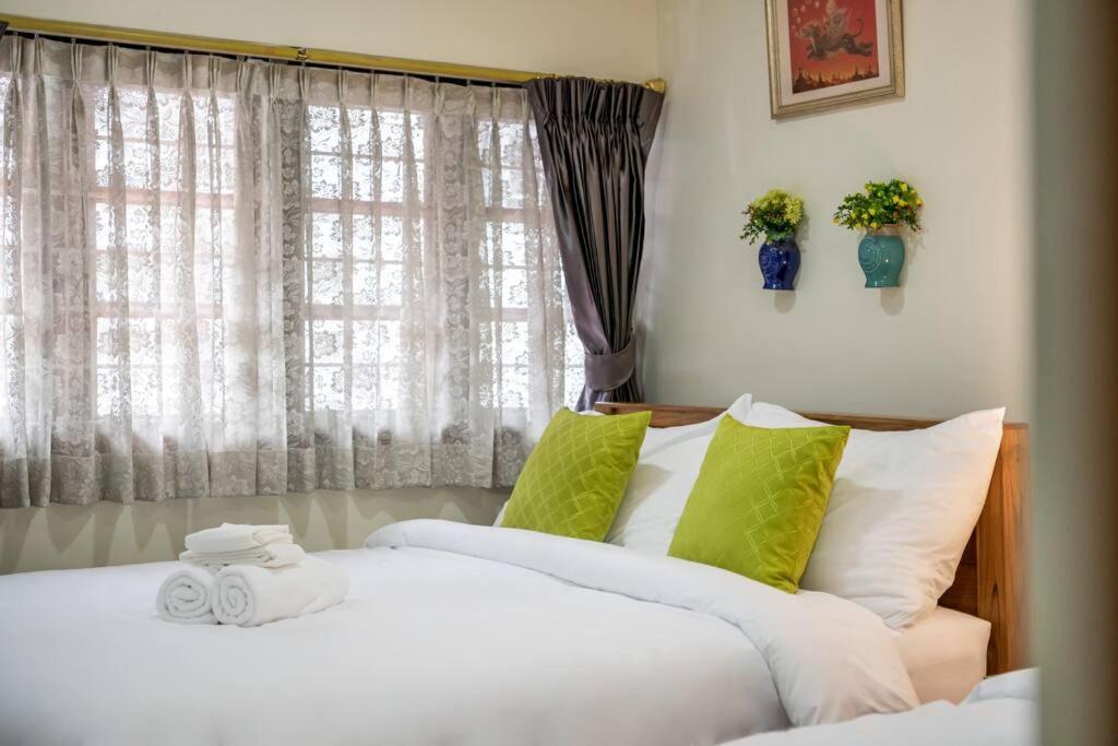 At Nana-5Bed, City Center, Nana Bts, Mbk, Central World, Siam Bangkok Eksteriør bilde